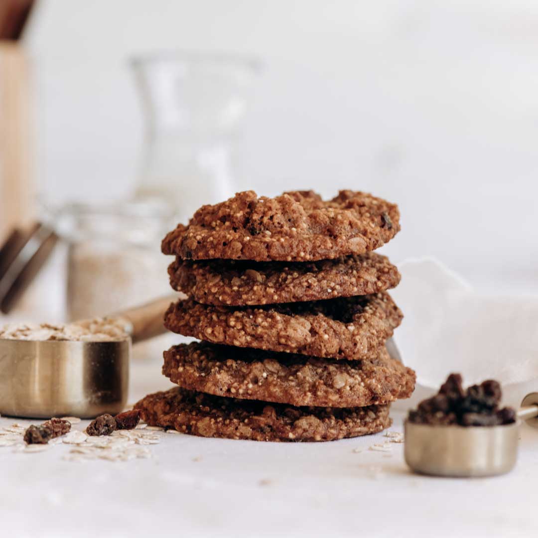 Galleta de avena, arándano y nuez